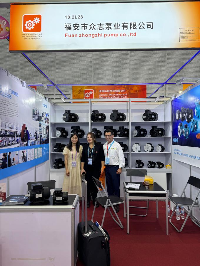 เครื่องยนต์กันน้ํา 220V AC โวลเตชั่นไม่สมอง 60Hz B35 ขนาด Flange 0.09HP / 0.06KW สําหรับเครื่องกาแฟพาณิชย์ 16